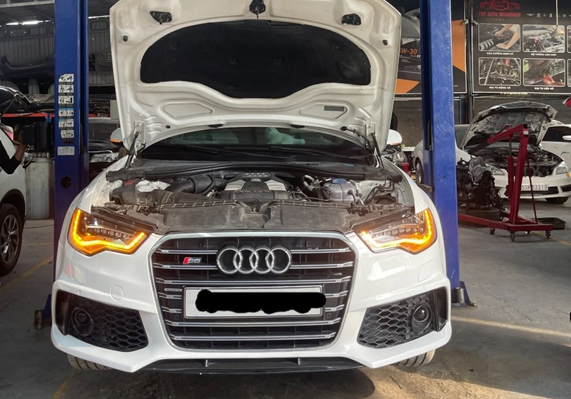 giá bảo dưỡng xe audi